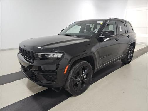 2023 Jeep Grand Cherokee Altitude