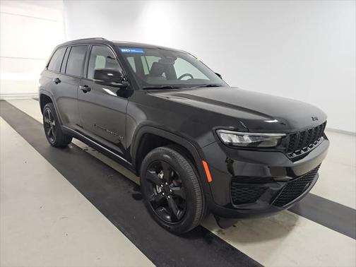 2023 Jeep Grand Cherokee Altitude