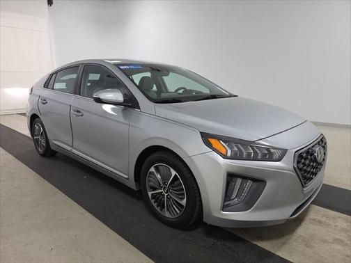 2021 Hyundai IONIQ Plug-In Hybrid SEL