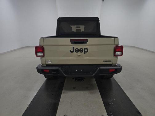 2020 Jeep Gladiator Sport S