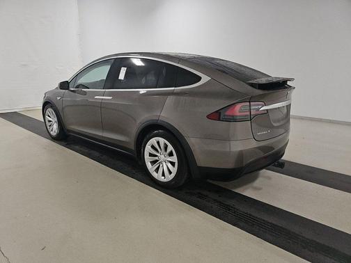 2016 Tesla Model X 90D SUV ELECTRIC