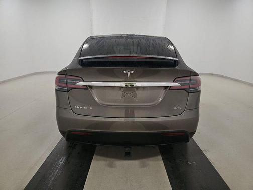 2016 Tesla Model X 90D SUV ELECTRIC