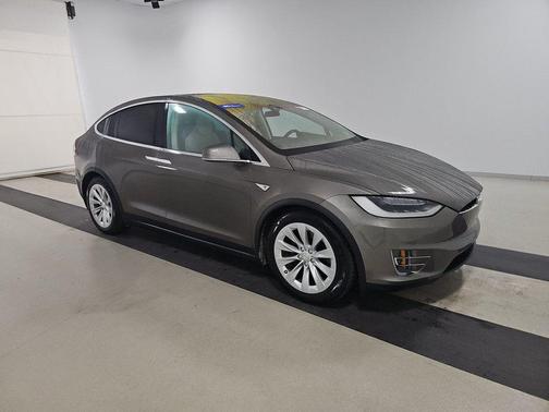 2016 Tesla Model X 90D SUV ELECTRIC