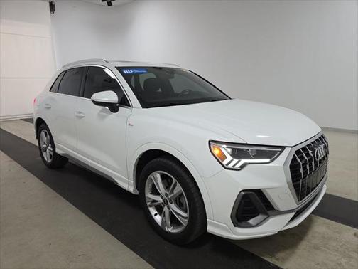 2022 Audi Q3 45 S line Premium Plus