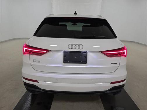 2022 Audi Q3 45 S line Premium Plus