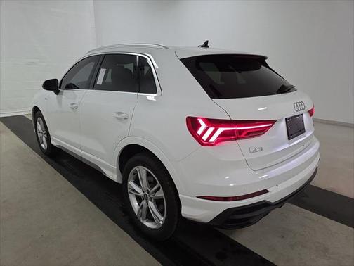 2022 Audi Q3 45 S line Premium Plus