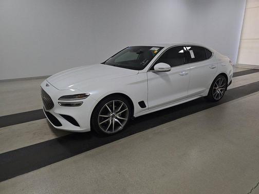 2023 Genesis G70 2.0T RWD