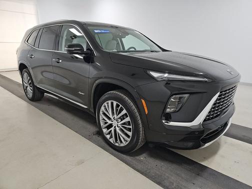 Ebony Twilight Metallic 2026 Buick Enclave 4dr Avenir