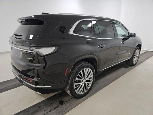 Ebony Twilight Metallic 2026 Buick Enclave 4dr Avenir