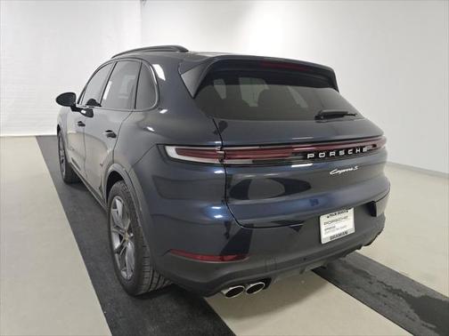 2024 Porsche Cayenne S