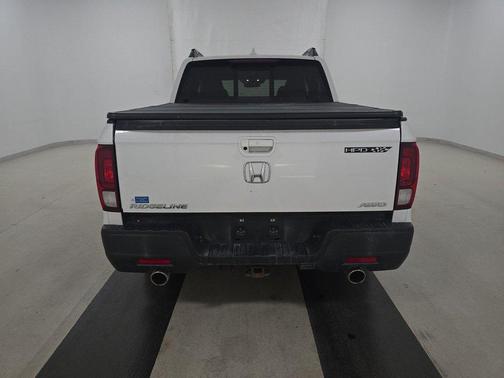 Platinum White Pearl 2023 Honda Ridgeline RTL AWD