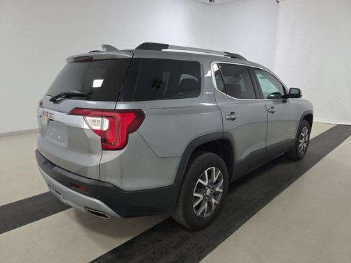 Sterling Metallic 2023 GMC Acadia FWD 4dr SLT
