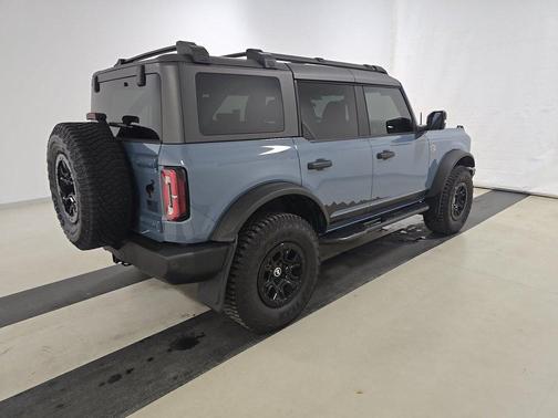 Azure Gray Metallic Tri-Coat 2023 Ford Bronco Wildtrak 4 Door Advanced 4x4