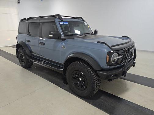 Azure Gray Metallic Tri-Coat 2023 Ford Bronco Wildtrak 4 Door Advanced 4x4