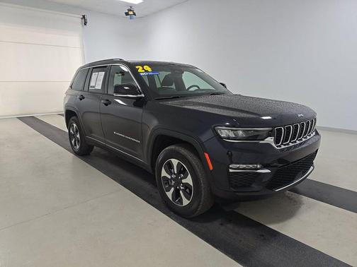 Midnight Sky 2024 Jeep Grand Cherokee 4xe 4x4