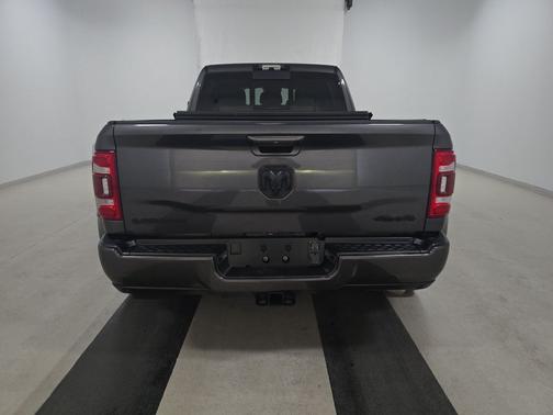 2024 RAM 3500 Laramie 4x4 Mega Cab 6'4" Box