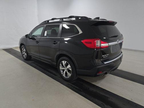 Crystal Black Silica 2019 Subaru Ascent 2.4T Premium 8-Passenger