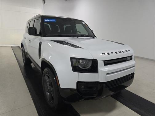 2023 Land Rover Defender 110 X-Dynamic SE