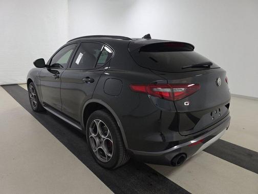 2022 Alfa Romeo Stelvio Ti