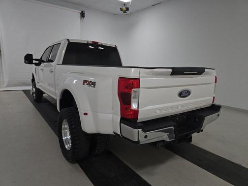 2019 Ford F-350 Lariat