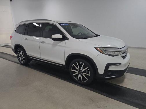 2021 Honda Pilot Touring 8-Passenger