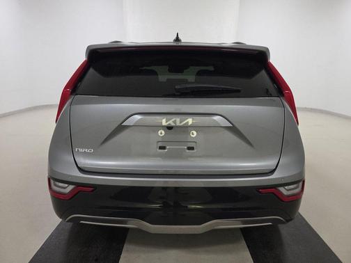 2025 Kia Niro EV Wave