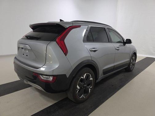 2025 Kia Niro EV Wave