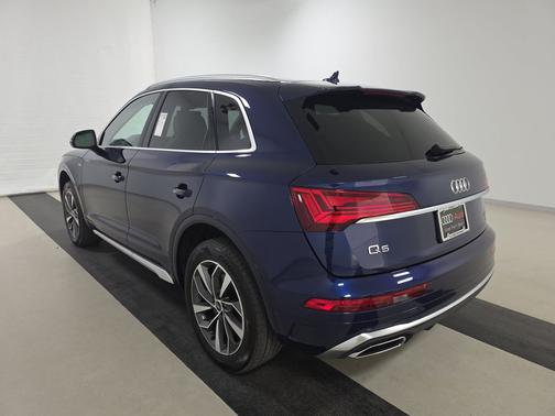 2024 Audi Q5 S line Premium 45 TFSI quattro