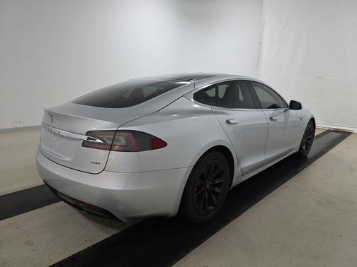 2016 Tesla Model S 60D