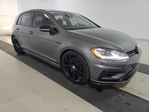 2019 Volkswagen Golf R 2.0T DSG