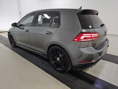 2019 Volkswagen Golf R 2.0T DSG
