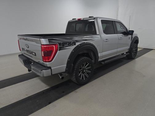 Iconic Silver Metallic 2021 Ford F-150 XLT 4WD SuperCrew 5.5' Box