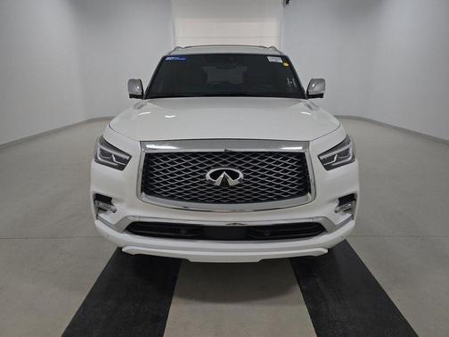 2022 INFINITI QX80 SENSORY