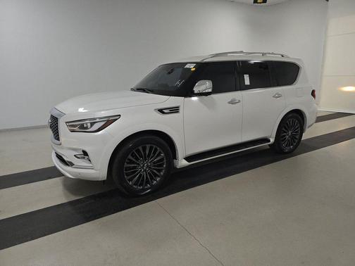 2022 INFINITI QX80 SENSORY
