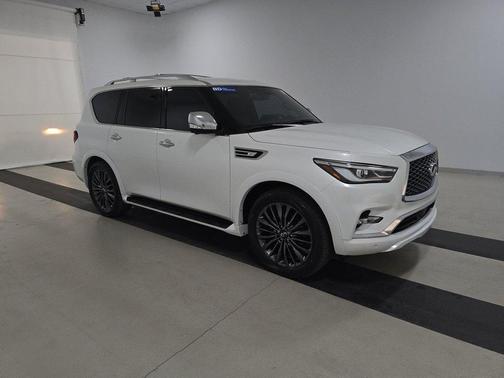 2022 INFINITI QX80 SENSORY