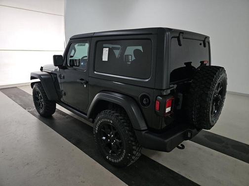Black Clearcoat 2021 Jeep Wrangler Willys 4x4