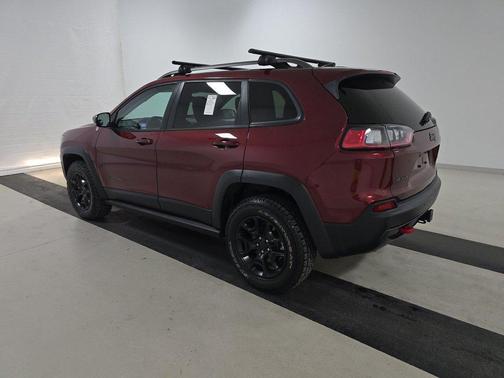 2020 Jeep Cherokee Trailhawk