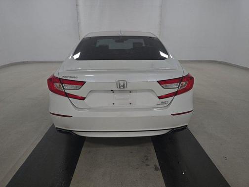 Platinum White Pearl 2020 Honda Accord Sport 2.0T Auto