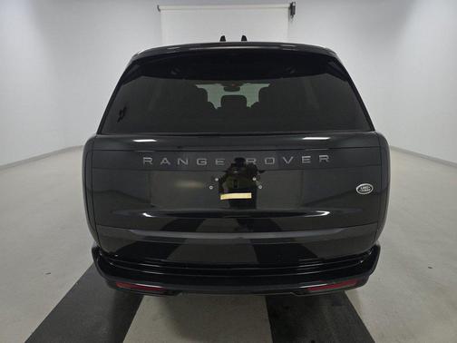 2023 Land Rover Range Rover P400 SE