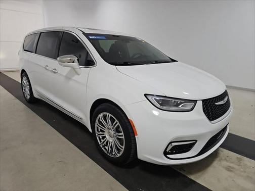 2022 Chrysler Pacifica Hybrid Limited
