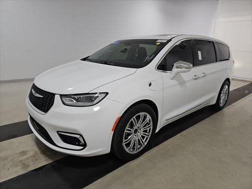 2022 Chrysler Pacifica Hybrid Limited