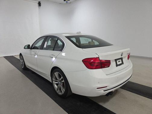 Alpine White 2017 BMW 330 330i Sedan South Africa