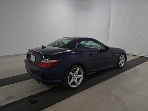 2015 Mercedes-Benz SLK-Class SLK350