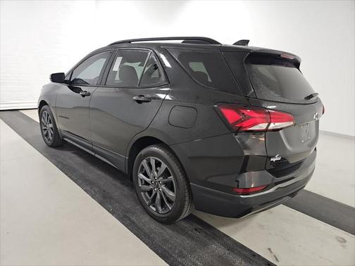 2022 Chevrolet Equinox FWD RS