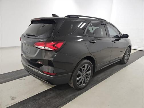 2022 Chevrolet Equinox FWD RS