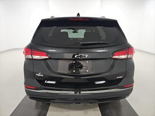 2022 Chevrolet Equinox FWD RS