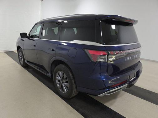 2025 INFINITI QX80 PURE AWD