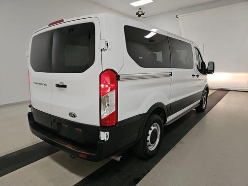 2020 Ford Transit-150 XL