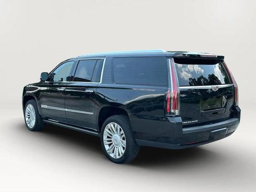 2017 Cadillac Escalade ESV Sport Platinum