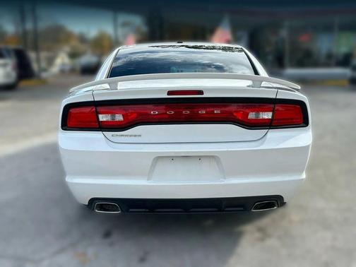 2013 Dodge Charger SXT